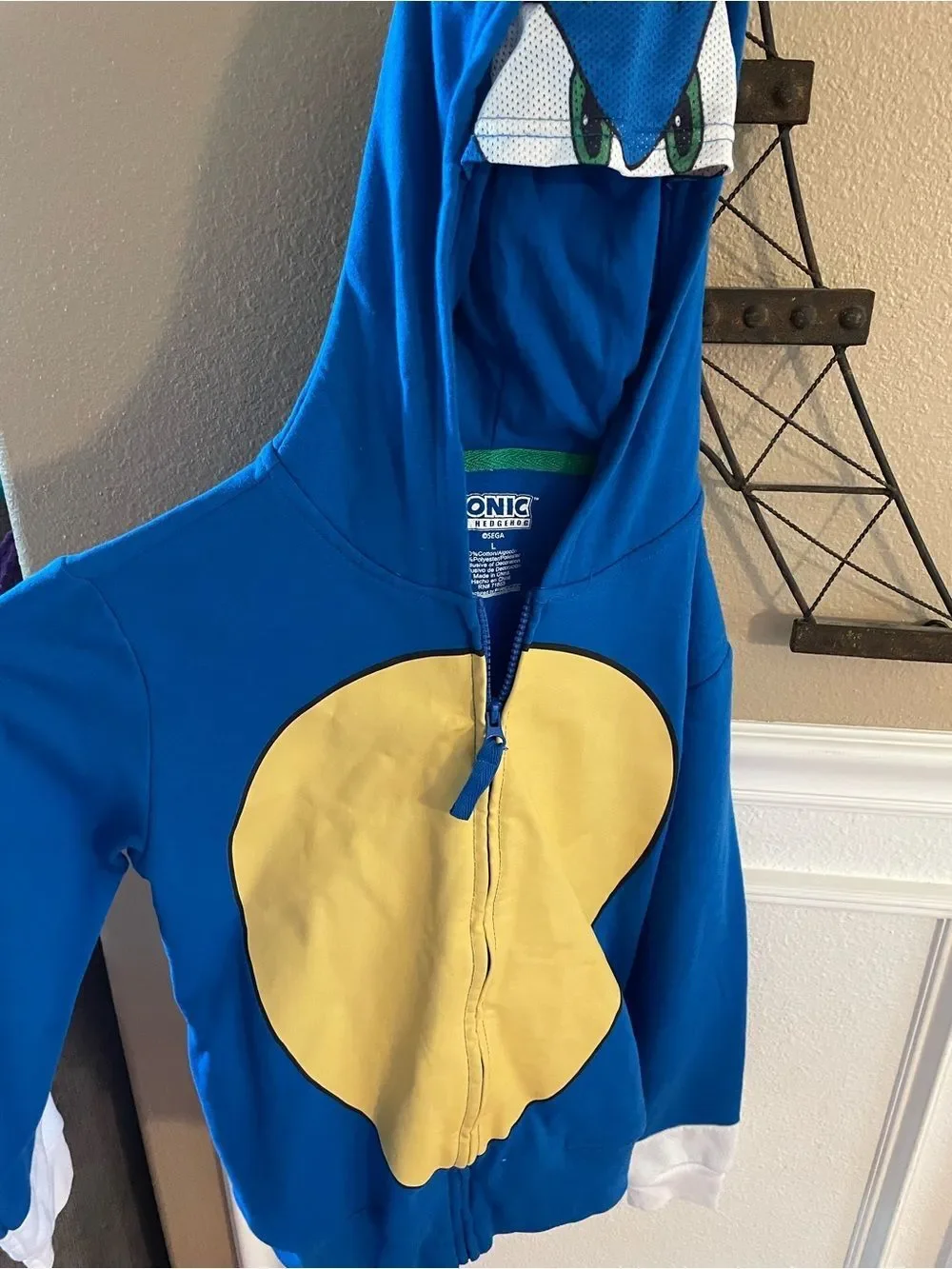 Sonic The Hedgehog Boys L Zip Up Sonic Sweatshirt
